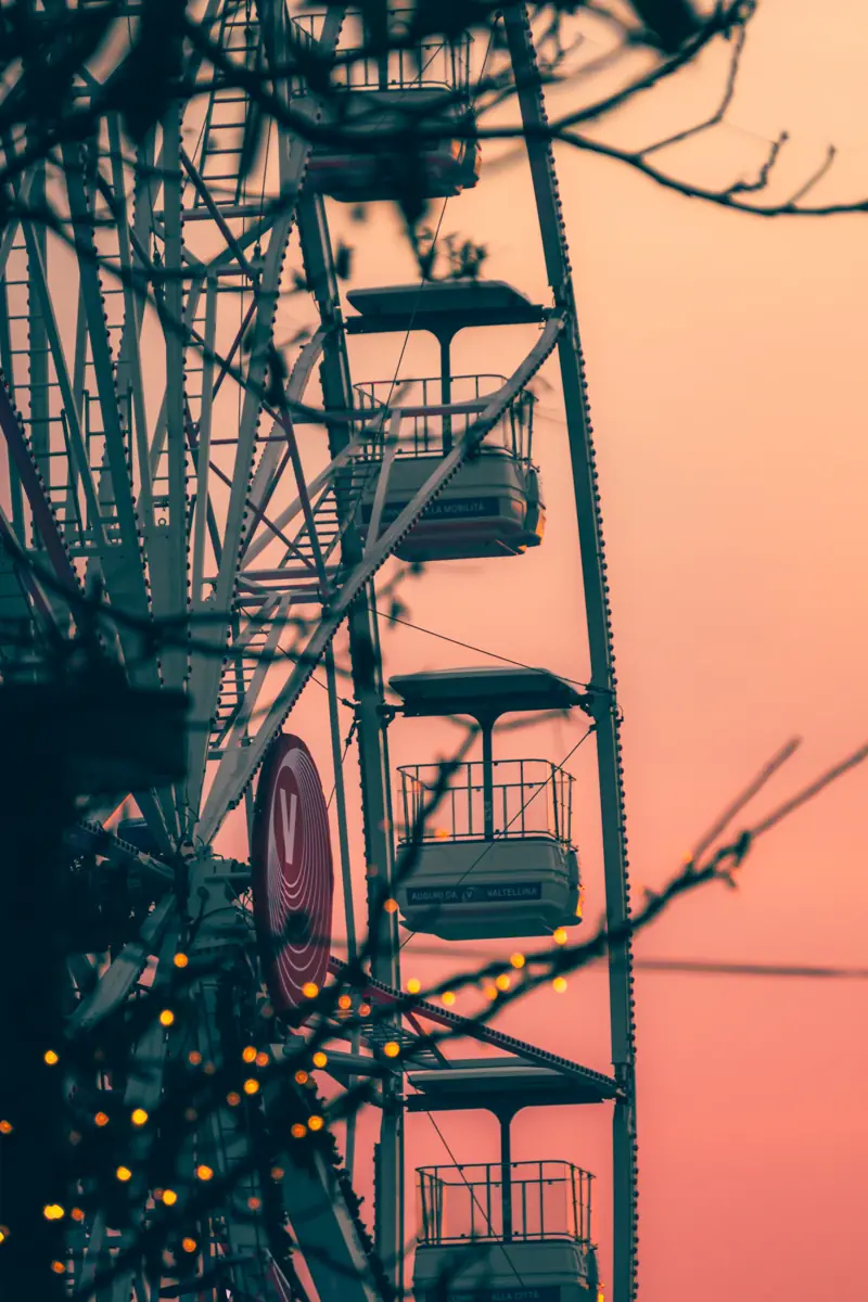 Lucky Star Wheel: The best seat for the Friday fireworks
